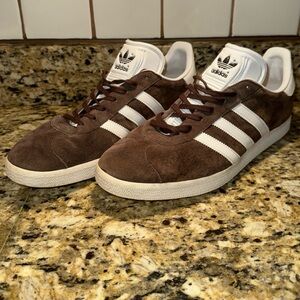 Adidas Gazelle Brown and White Suede Sneakers (Like New)